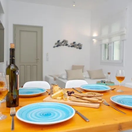 Elaya Cycladic Apartment, Naxos Town, By Naxosvibe *